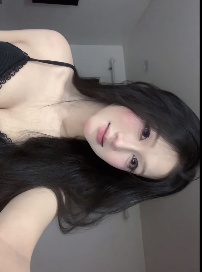 Singapore escort girl - Kaly