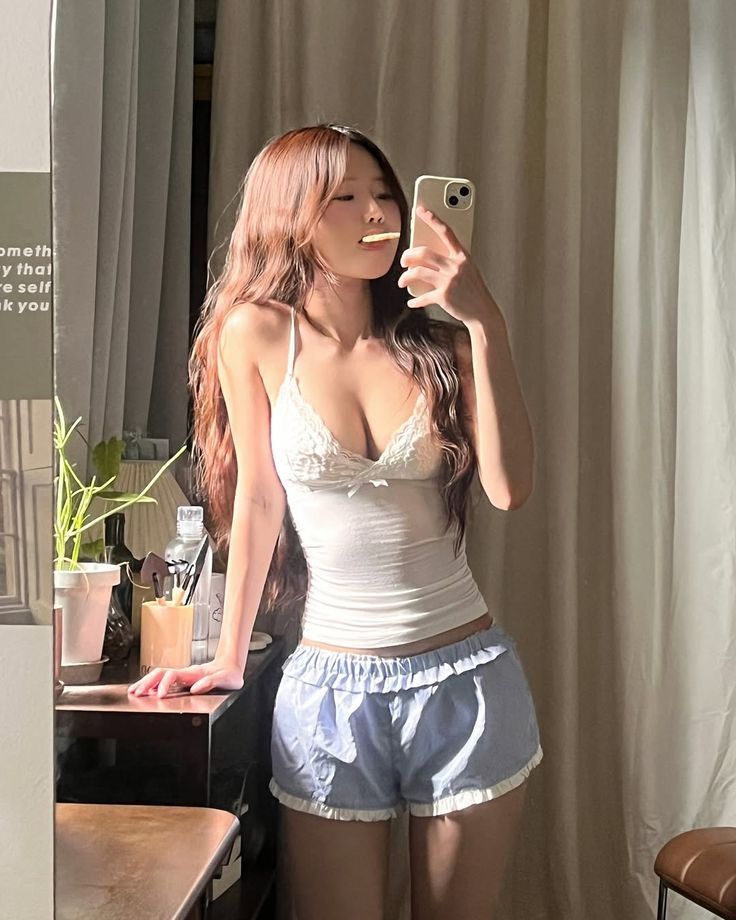Sg escort - aly